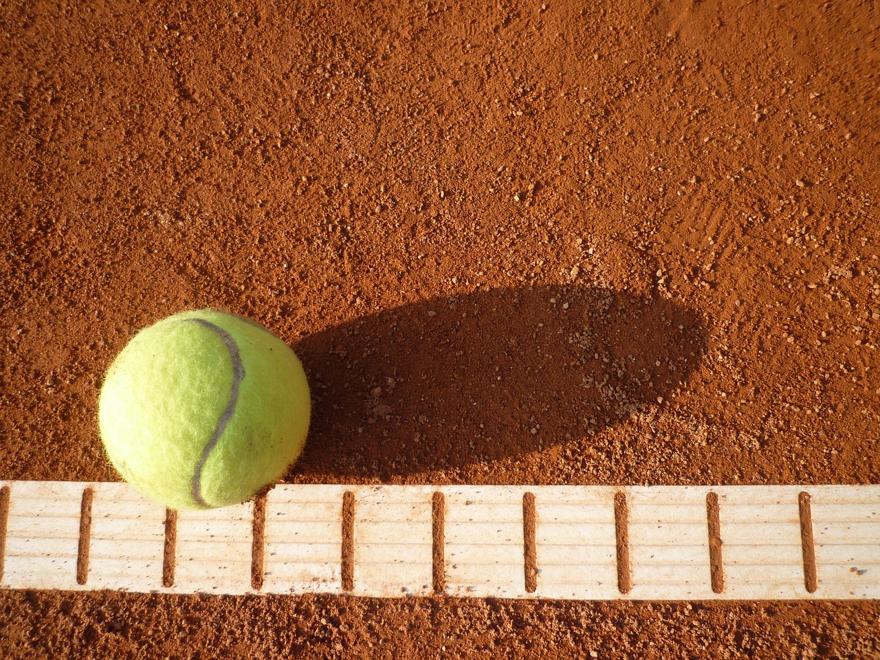 tennis court, tennis, yellow, tennis ball, ball, sports, ball sports, line, boundary line, outside, inside, in, off, play tennis, tennis court, tennis court, tennis court, tennis, tennis, tennis, tennis, tennis, tennis ball, tennis ball, tennis ball, boundary line